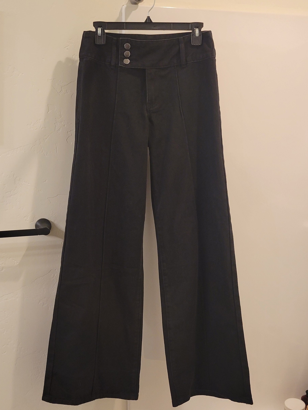 Cider Black Wide-Leg High-Rise Pants